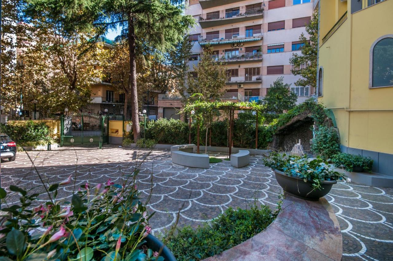 Albina Hotel Napoli